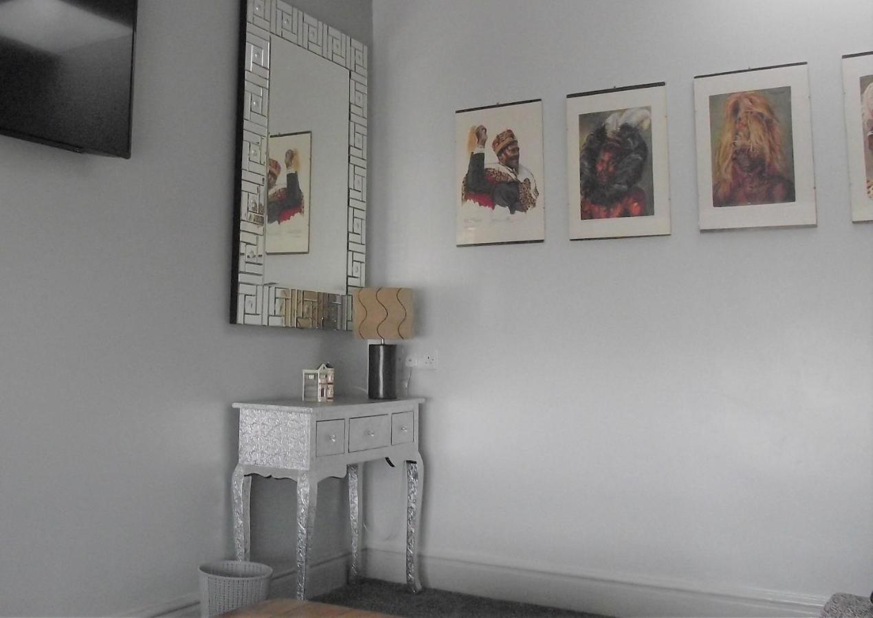 Seahawk Holiday Apartments Cleveleys Extérieur photo