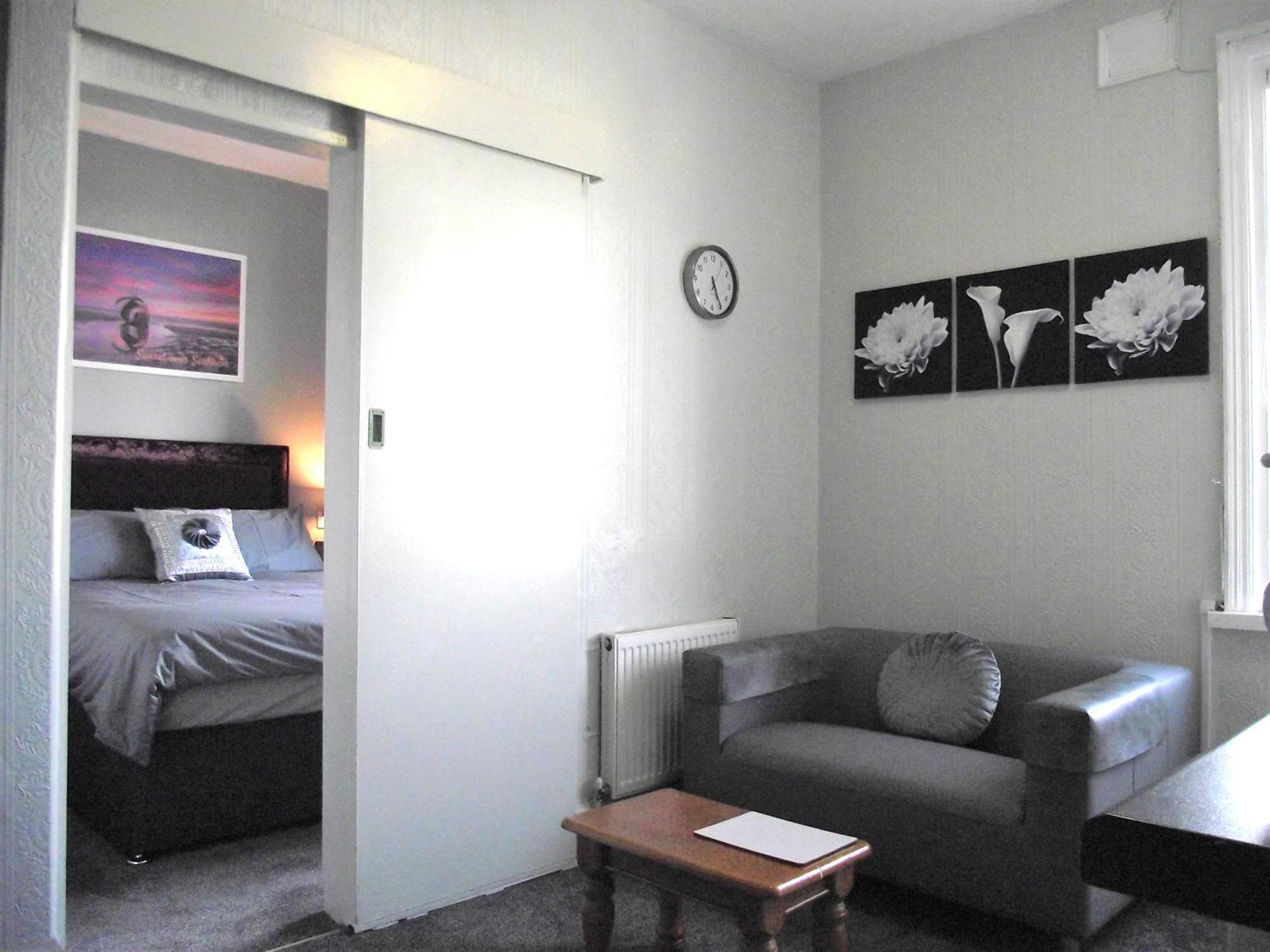 Seahawk Holiday Apartments Cleveleys Extérieur photo