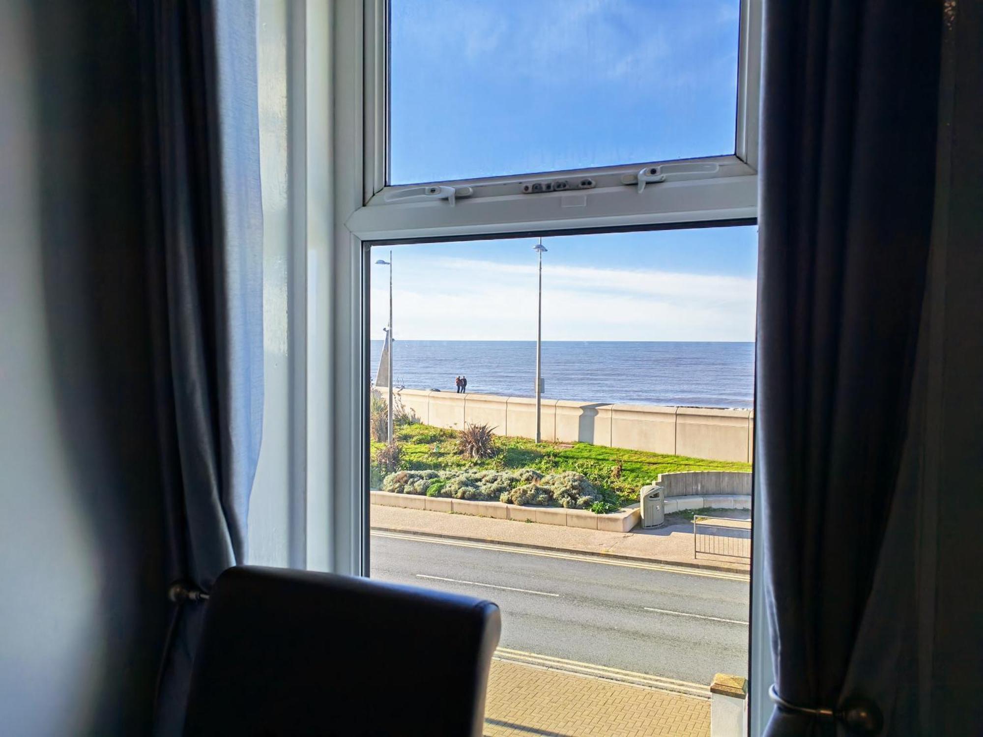 Seahawk Holiday Apartments Cleveleys Extérieur photo
